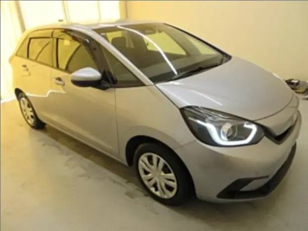Honda Fit с аукциона Японии